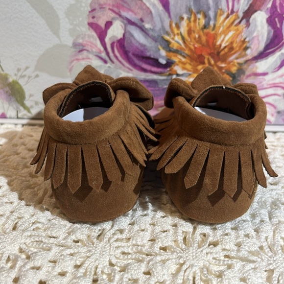 NIB LUCKY BRAND CRIB SHOES. SIZE 2 & 3. **SOLD SEPARATELY** - Picture 2 of 7